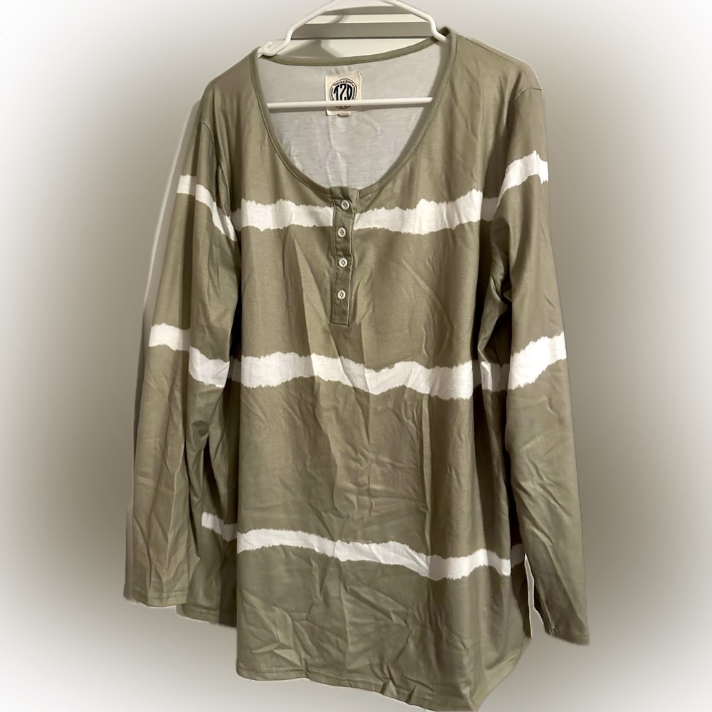 Last Chance! Tees2urDoor Women’s 2XL Long-Sleeve Scoop-Neck Striped Tee